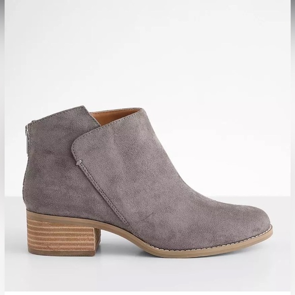 Dolce Vita Asymmetrical Ankle Bootie Size 11 Gray Back Zipper Closure Almond Toe - Picture 2 of 16